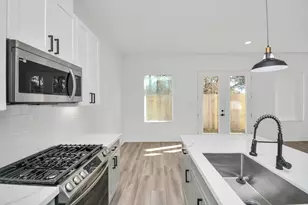 778 W Tidwell Rd, Houston, TX 77091 - Photo 10
