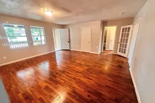 507 N Houston St, Webster, TX 77598 - Photo 4