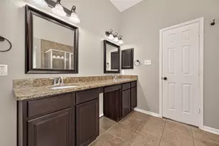 28019 Canyon Wren Dr, Katy, TX 77494 - Photo 10