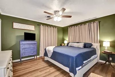 202 W Limit Street, Madisonville, TX 77864 - Photo 24