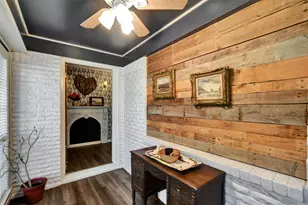 202 W Limit St, Madisonville, TX 77864 - Photo 6