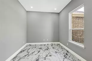 4118 Bear Creek Trace, Baytown, TX 77521 - Photo 8
