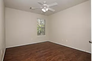 15 Marble Rock Pl, The Woodlands, TX 77382 - Photo 14