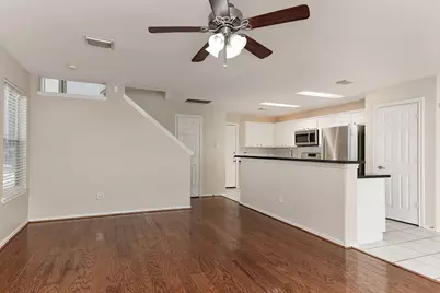 15 Marble Rock Place, The Woodlands, TX 77382 - Photo 6
