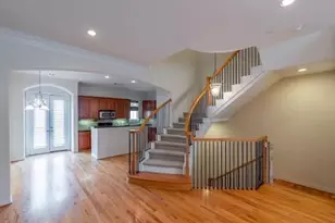 9906 Orchard Ct, Houston, TX 77054 - Photo 8