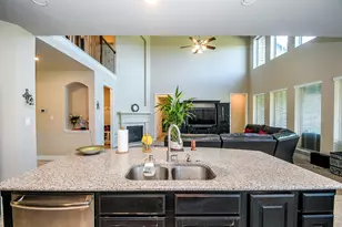 10119 Peytons Grace Ln, Cypress, TX 77433 - Photo 14