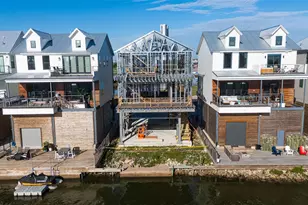 43 Commander Runco Ln, Taylor Lake Village, TX 77586 - Photo 4