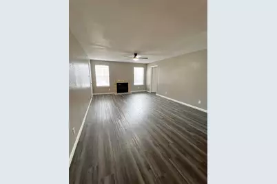 9700 Leawood Boulevard #7/16, Houston, TX 77099 - Photo 10