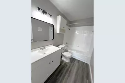 9700 Leawood Boulevard #7/16, Houston, TX 77099 - Photo 14