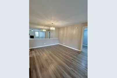 9700 Leawood Boulevard #7/16, Houston, TX 77099 - Photo 6