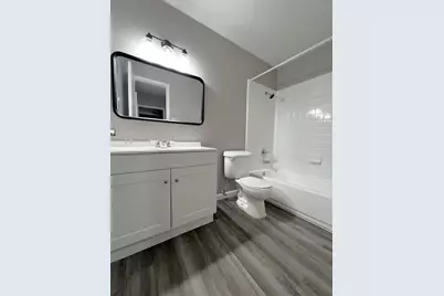 9700 Leawood Boulevard #7/16, Houston, TX 77099 - Photo 16