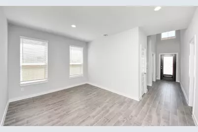 8406 Snowy Owl Lane, Houston, TX 77049 - Photo 10