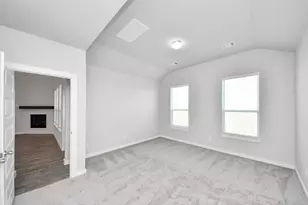 8406 Snowy Owl Ln, Houston, TX 77049 - Photo 24