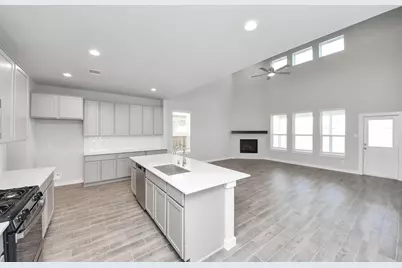 8406 Snowy Owl Lane, Houston, TX 77049 - Photo 14