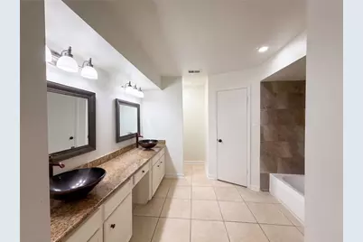 2307 Canyon Meadows Drive, Missouri City, TX 77489 - Photo 22