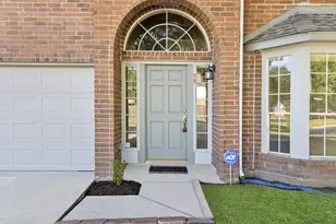 4911 Silver Fox Dr, Houston, TX 77066 - Photo 4