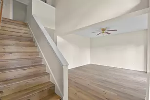 4911 Silver Fox Dr, Houston, TX 77066 - Photo 6