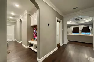 218 N Avenue A, Freeport, TX 77541 - Photo 4