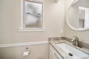 135 Towering Pines Dr, The Woodlands, TX 77381 - Photo 22