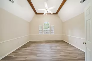 135 Towering Pines Dr, The Woodlands, TX 77381 - Photo 24