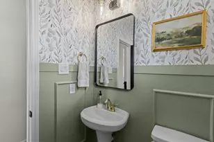 9718 Colonial Downs Dr, Mont Belvieu, TX 77523 - Photo 18