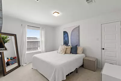 9718 Colonial Downs Drive, Mont Belvieu, TX 77523 - Photo 22