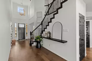 9718 Colonial Downs Dr, Mont Belvieu, TX 77523 - Photo 8