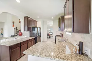 9815 Shimmering Lakes Dr, Rosharon, TX 77583 - Photo 10