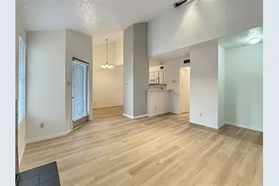 2021 Spenwick Drive #227, Houston, TX 77055 - Photo 6