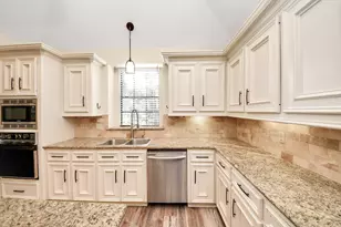 1114 Plantation Dr, Richmond, TX 77406 - Photo 8