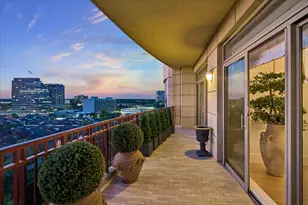 1000 Uptown Park Blvd, Houston, TX 77056 - Photo 26