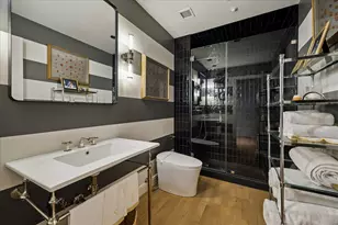 1000 Uptown Park Blvd, Houston, TX 77056 - Photo 18