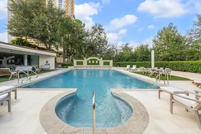 1000 Uptown Park Boulevard #101, Houston, TX 77056 - Photo 42