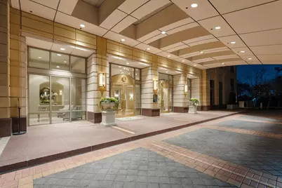 1000 Uptown Park Boulevard #101, Houston, TX 77056 - Photo 34