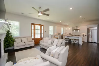 212 Osage Drive, Conroe, TX 77316 - Photo 2