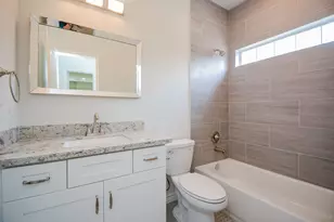 212 Osage Dr, Conroe, TX 77316 - Photo 22