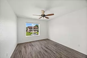 10826 Sageburrow Dr Dr, Houston, TX 77089 - Photo 28
