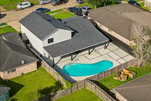 10826 Sageburrow Dr Dr, Houston, TX 77089 - Photo 32