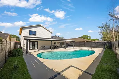 10826 Sageburrow Dr Drive, Houston, TX 77089 - Photo 32