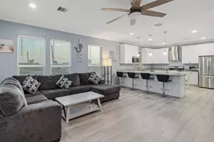 305 Jettyview Dr, Surfside Beach, TX 77541 - Photo 2