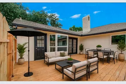 2227 Cherry Bend Dr, Houston, TX 77077 - Photo 24