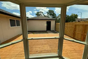 2227 Cherry Bend Dr, Houston, TX 77077 - Photo 20