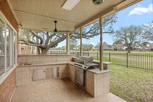 7915 Capri Cir, Houston, TX 77095 - Photo 42