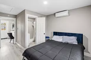 5914 Southcrest St, Houston, TX 77033 - Photo 18