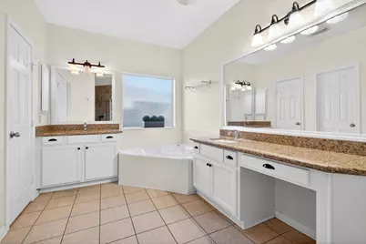 30214 Vinebriar Drive, Spring, TX 77386 - Photo 24