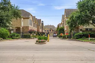 2711 Wallingford Pnes, Houston, TX 77042 - Photo 34
