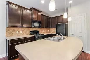 2046 Lost Pine Ct, Conroe, TX 77304 - Photo 10