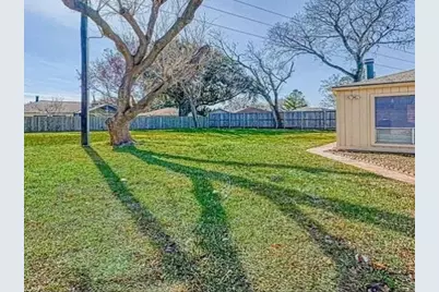 3610 Vineyard Drive, Houston, TX 77082 - Photo 20