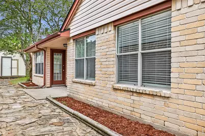 913 Briarcreek Drive, Baytown, TX 77521 - Photo 24