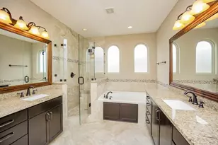 1025 W 21st St, Houston, TX 77008 - Photo 26